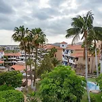 Pambnb - Breathtaking Ocean View, Adult And Kids Pools & Fiber Wi-fi アパート