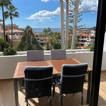 Breathtaking Ocean View, Adult And Kids Pools & Fiber Wi-fi Apartment *