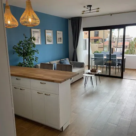 Breathtaking Ocean View, Adult And Kids Pools & Fiber Wi-fi Apartment San Miguel de Abona