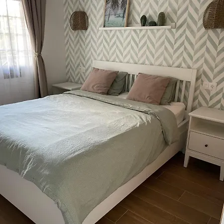 Pambnb - Breathtaking Ocean View, Adult And Kids Pools & Fiber Wi-fi Apartment *